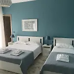 Interno2 3*