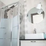 Interno2 בארי