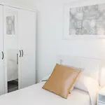 Interno2 בארי