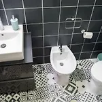 Interno2 בית הארחה 3*